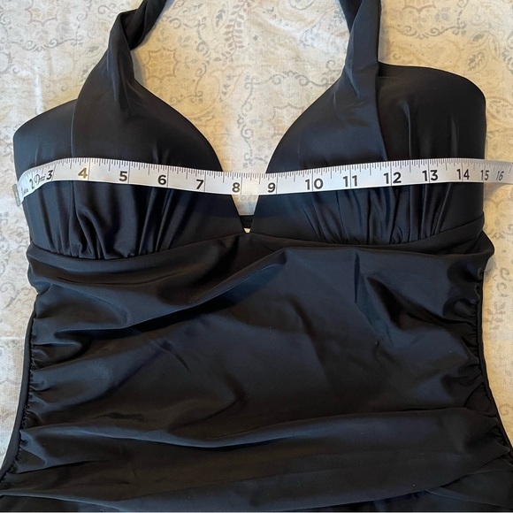 Cupshe Black Halter One Piece Swimsuit with Ruching - Picture 6 of 13